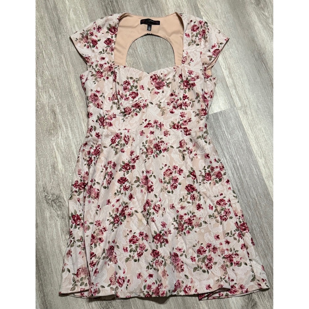 HeartSoul Blush Floral Lace Mini Dress Sweetheart Back Cutout Party
